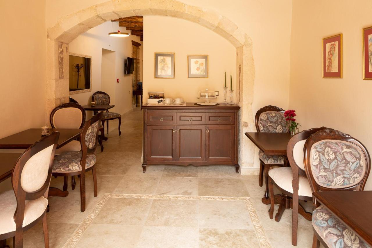 Phaedra Suites (Adults Only) 罗希姆诺 外观 照片