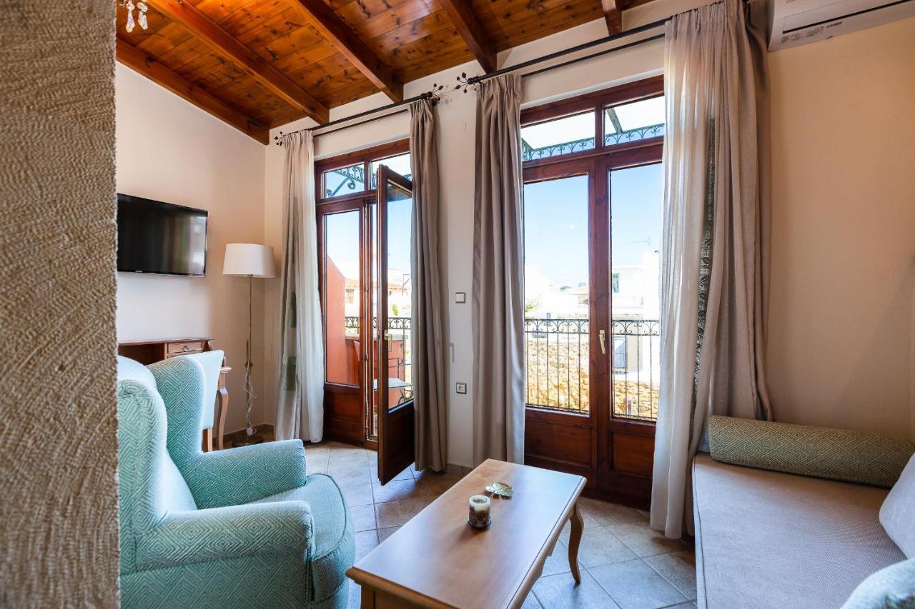 Phaedra Suites (Adults Only) 罗希姆诺 外观 照片